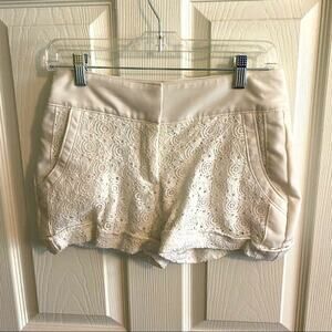 Maurices Lace Overlay Shorts Women's Size 0 w/ Pockets Lined Cotton Blend